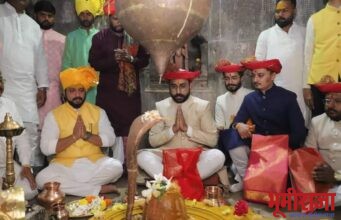 महाराजा यशवंतराव होळ कर यांचा राज्याभिषेक दिन वाफगाव किल्यात मोठ्या उत्साहात साजरा