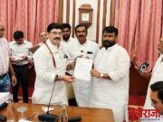 हिंगोली जिल्ह्यातील शेतकऱ्यांना पिक विमा तात्काळ द्या ; हिंगोली लोकसभेचे खासदार हेमंत पाटील यांनी कृषिमंत्री धनंजय मुंडे यांच्याकडे केली मागणी