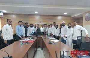*वीज कंत्राटी कामगारांच्या प्रश्नावर कामगार आयुक्त कार्यालयात बैठक, बेमुदत काम बंद आंदोलन अटळ, वीज कंपनी कडून आज कोणतेही ठोस आश्वासन नाही