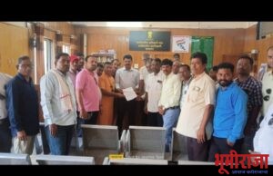 पत्रकार निखिल वागळे यांच्यावरील हल्ल्याचा खामगावात निषेध