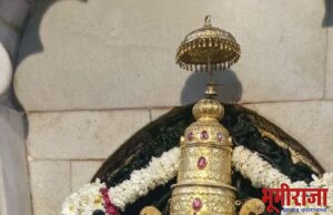 श्रींच्या दर्शनासाठी हजारो भाविकांची गर्दी
