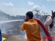 फटाक्याच्या दुकाना बाजुलाच आग; अकोला येथील घटना