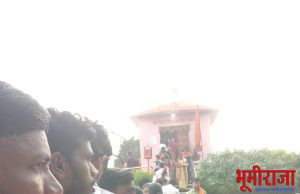 श्रावण मासातील अंगारकी संकष्टी चतुर्थी निमित्ताने श्री वरद विनायक मंदिरात भाविकांची गर्दी..