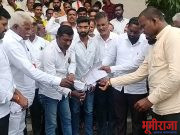 हिमायतनगर शहरातील ओबीसी बांधवांकडून जी.आर.ची होळी… ओबीसी समाज बांधव आक्रमक…