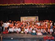 शेती व्यवसायात कोणतीही शाश्वती नाही -विलास शिंदे* राज्यातील ३५ शेतकऱ्यांचा सपत्निक सन्मान नाशिक