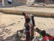 लोहारा गावात २०० लिटर पाण्यासाठी मोजावे लागत २०० रुपये बाळापूर प्रशासन सुस्त, १४ गावाला पाणी पुरवठा कराणारा गावातच पाणी टंचाई