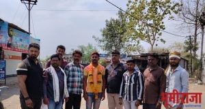 लोहारा गावातील अक्षय वावरे यांची मुंबई पोलीस पदी नियुक्ती नागरिकांनी केला सत्कार